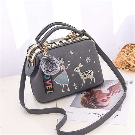 stylish small handbags for girls